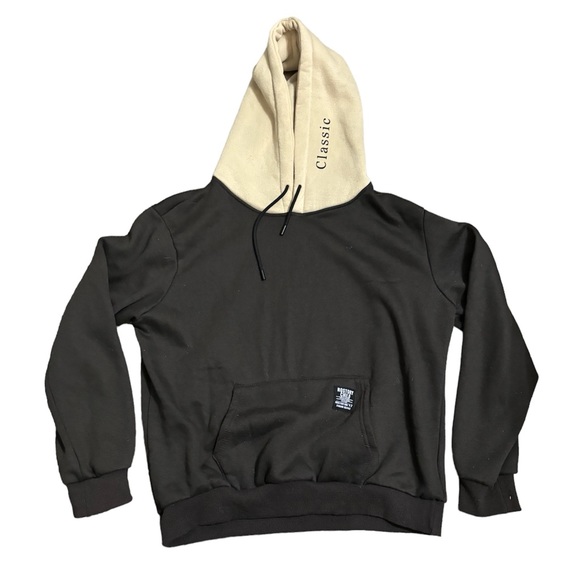 Other - CandyBox Brown Rostory Child Hoodie Size Large